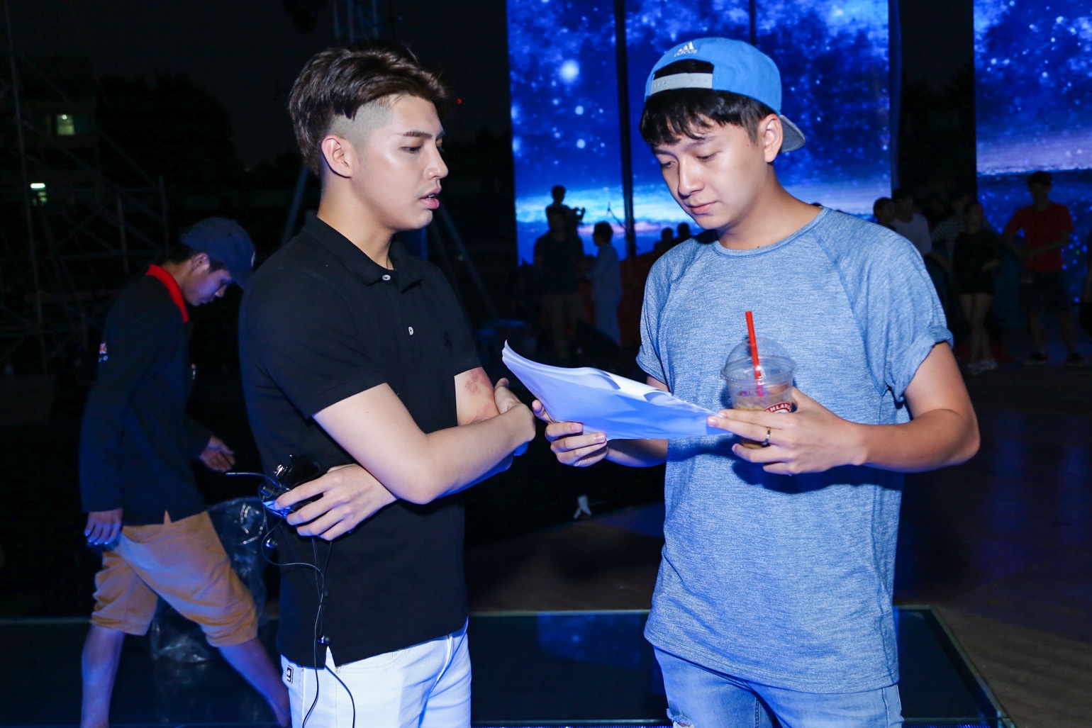 Tong duyet live show Noo Phuoc Thinh anh 1