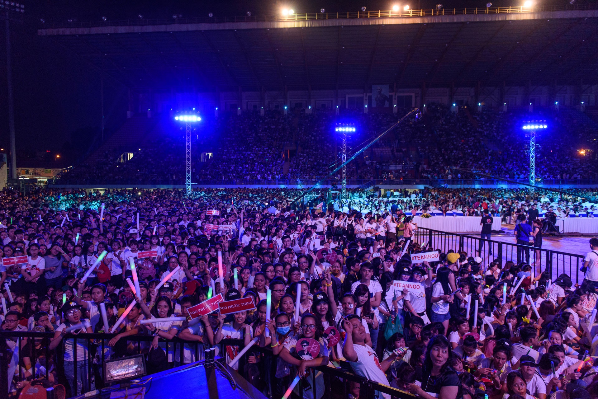 Hơn 2 triệu khán giả theo dõi live show Noo Phước Thịnh ảnh 1 Hon 2 trieu khan gia theo doi live show Noo Phuoc Thinh anh 1
