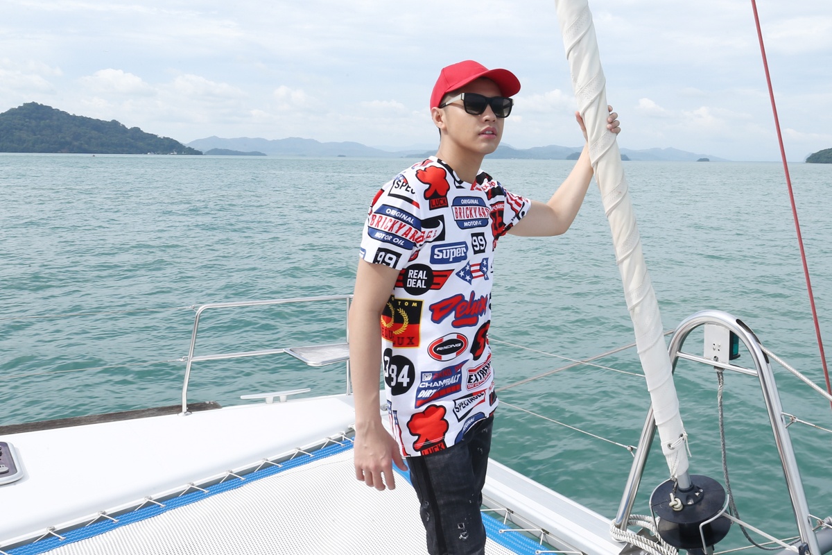 Team Noo Phước Thịnh đi du thuyền 5 sao khám phá vịnh Phuket ảnh 3 Team Noo Phuoc Thinh di du thuyen 5 sao kham pha vinh Phuket anh 3