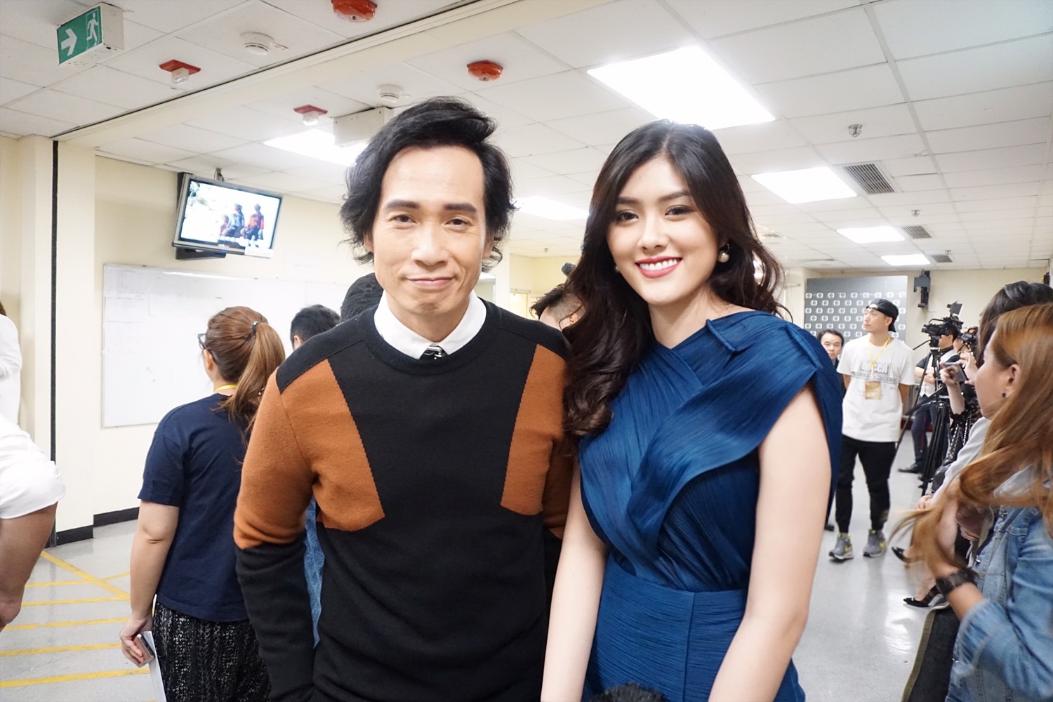 Huynh Tien xinh dep ben canh dan sao TVB anh 1