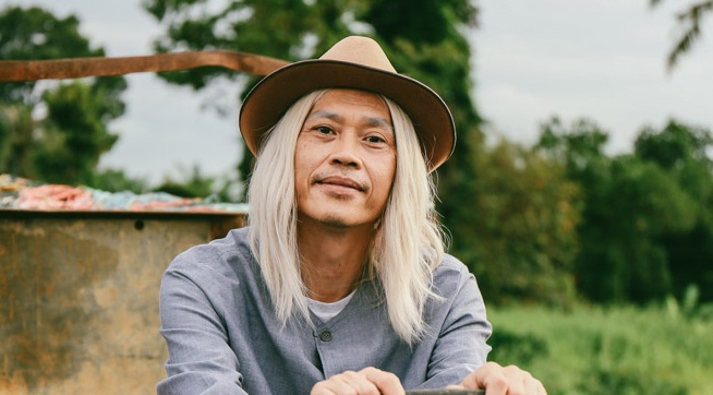 Hoai Linh lam ong ngoai xi tin trong phim dien anh moi hinh anh