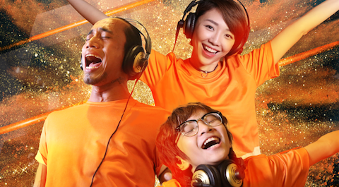 Toc Tien co vu tinh than song het minh trong ca khuc moi hinh anh