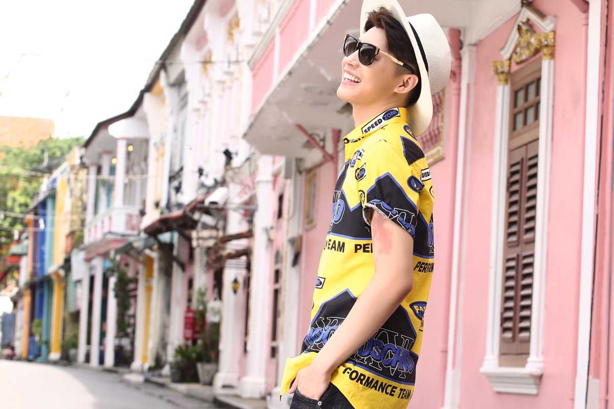 Noo Phước Thịnh quậy hết cỡ cùng học trò tại Thái ảnh 6 Noo Phuoc Thinh quay het co cung hoc tro tai Thai anh 6