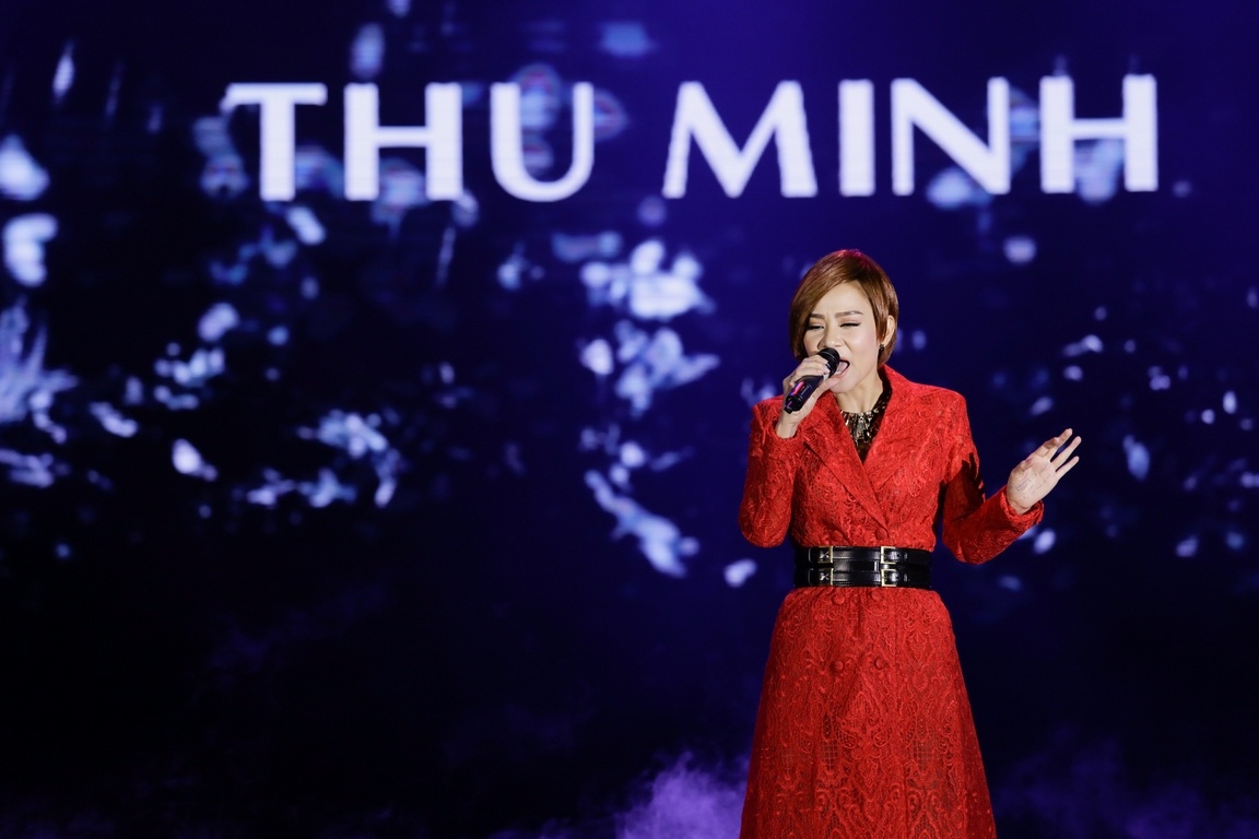Á hậu Huyền My nổi bật tại sự kiện ảnh 7 A hau Huyen My noi bat tai su kien anh 7