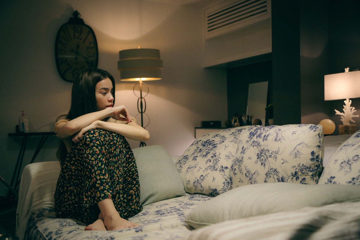 Ho Ngoc Ha khoc nuc no trong MV Chay theo li tri anh 3