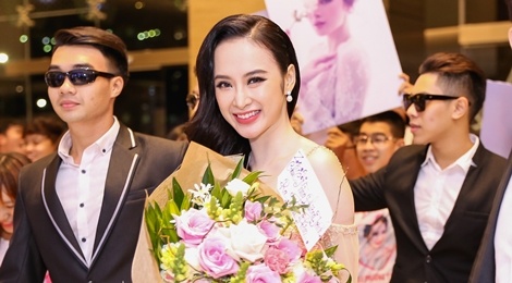 Angela Phuong Trinh duoc dan ve si ho tong khi ra mat phim hinh anh