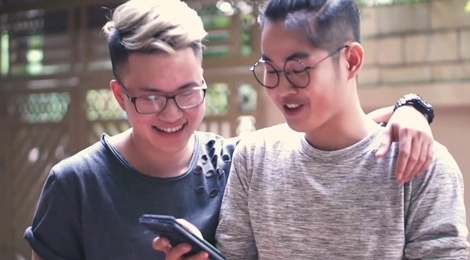 Hai chang trai hot nhat Sing My Song song ca 'Lucky' hinh anh