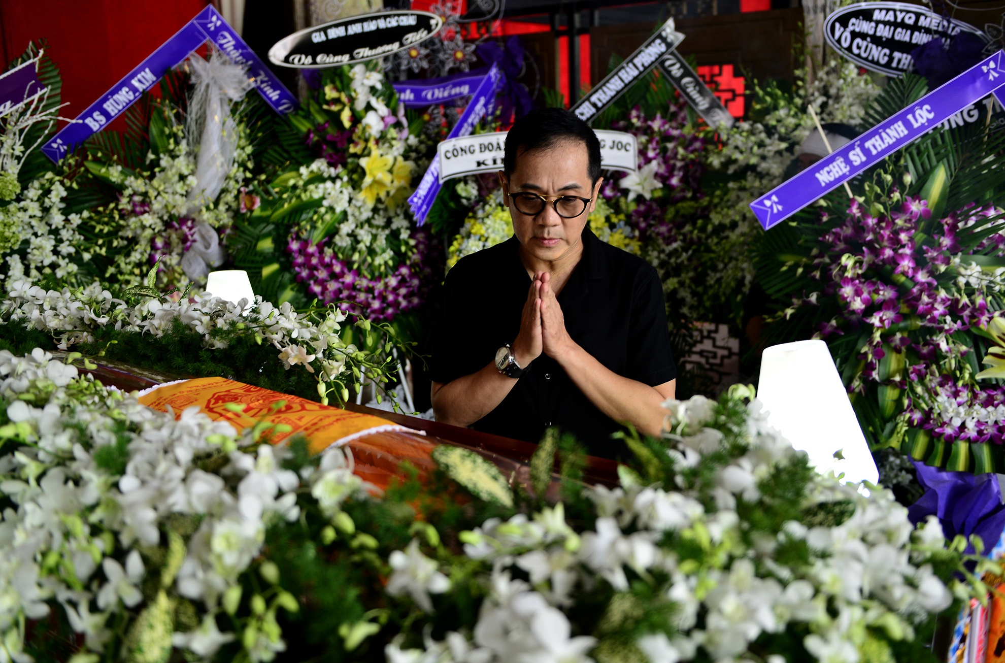 Con gai ve nuoc chiu tang NSUT Quang Ly anh 3