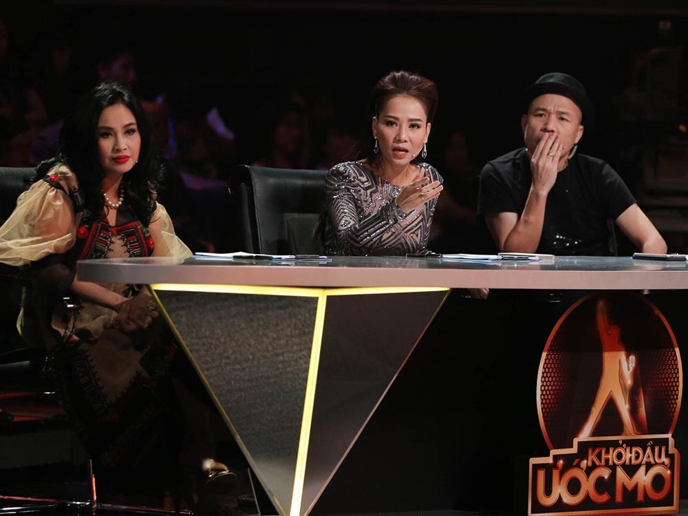 Thu Minh kheo leo tranh nhac ten Huong Tram anh 1