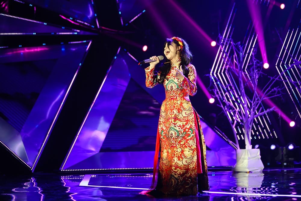 Thu Minh kheo leo tranh nhac ten Huong Tram anh 3