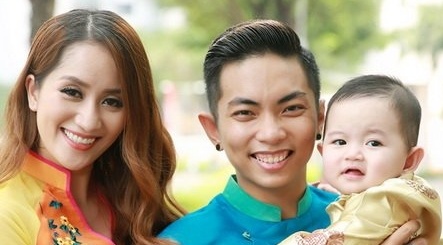 Khanh Thi sap to chuc dam cuoi voi chong kem 12 tuoi hinh anh