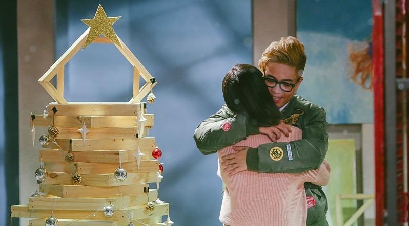 Bui Anh Tuan boi roi khi om tinh cu Huong Tram hinh anh