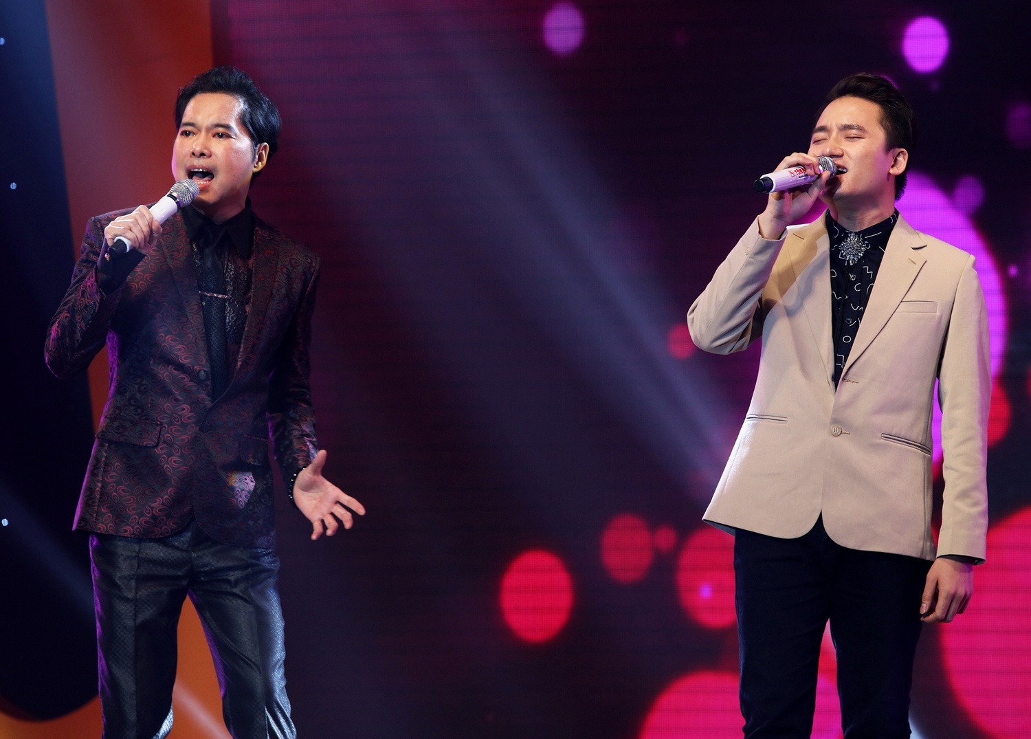 Tap 1 The Mashup - Hoan chuyen bat ngo anh 1