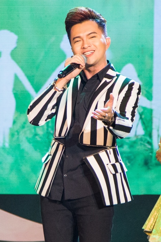 Ho Quynh Huong hat hit cu tai Thay loi muon noi anh 5