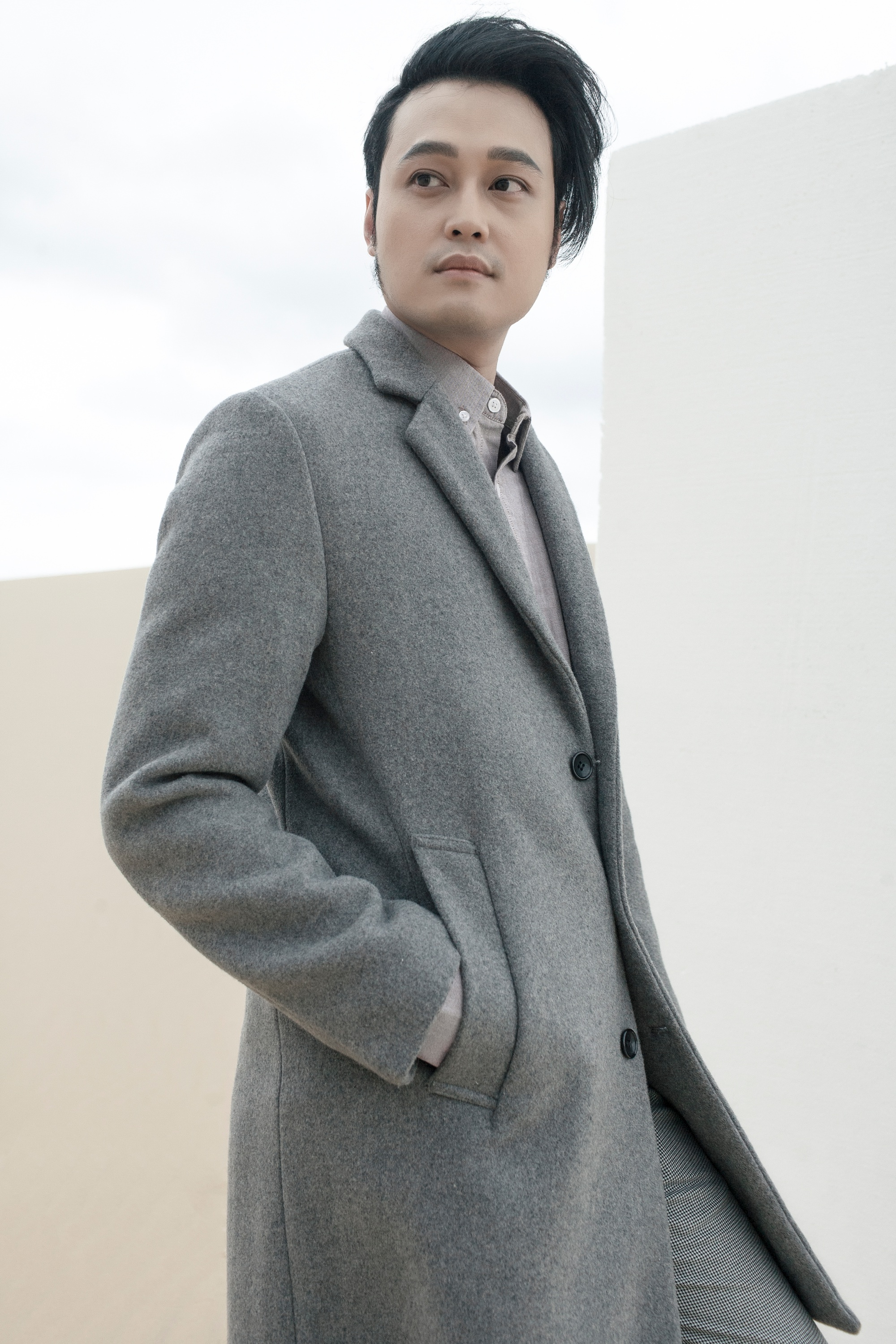 Quang Vinh trở lại với ca khúc mới ảnh 2 Quang Vinh tro lai voi ca khuc moi anh 2