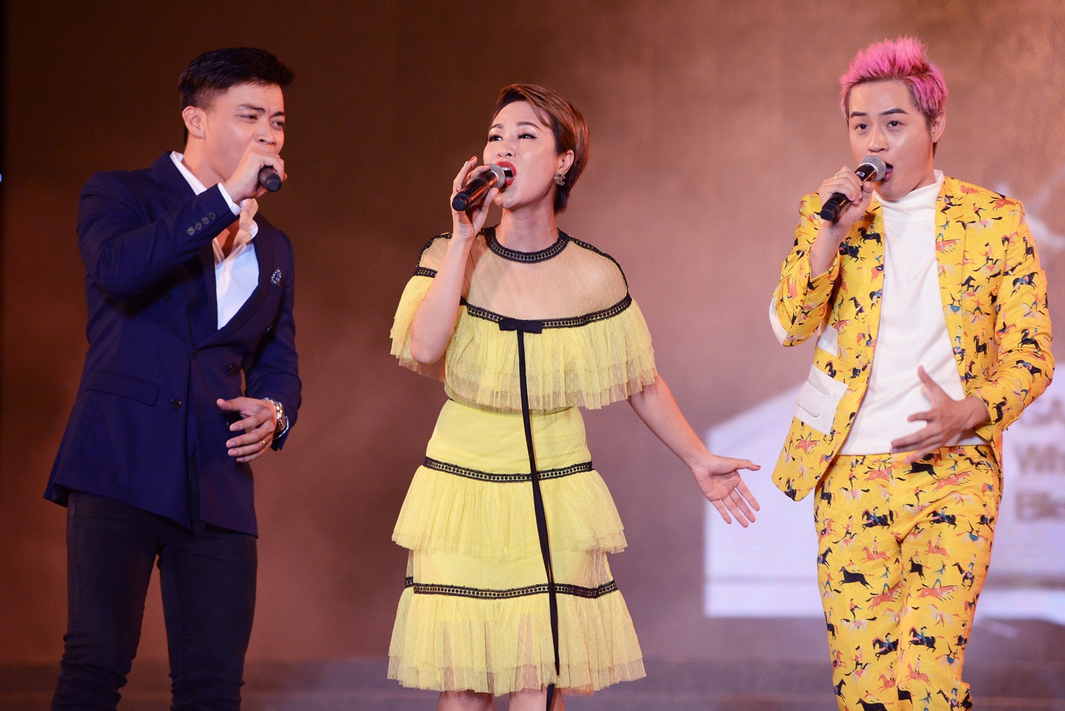 Hari Won di dien truoc ngay cuoi anh 6