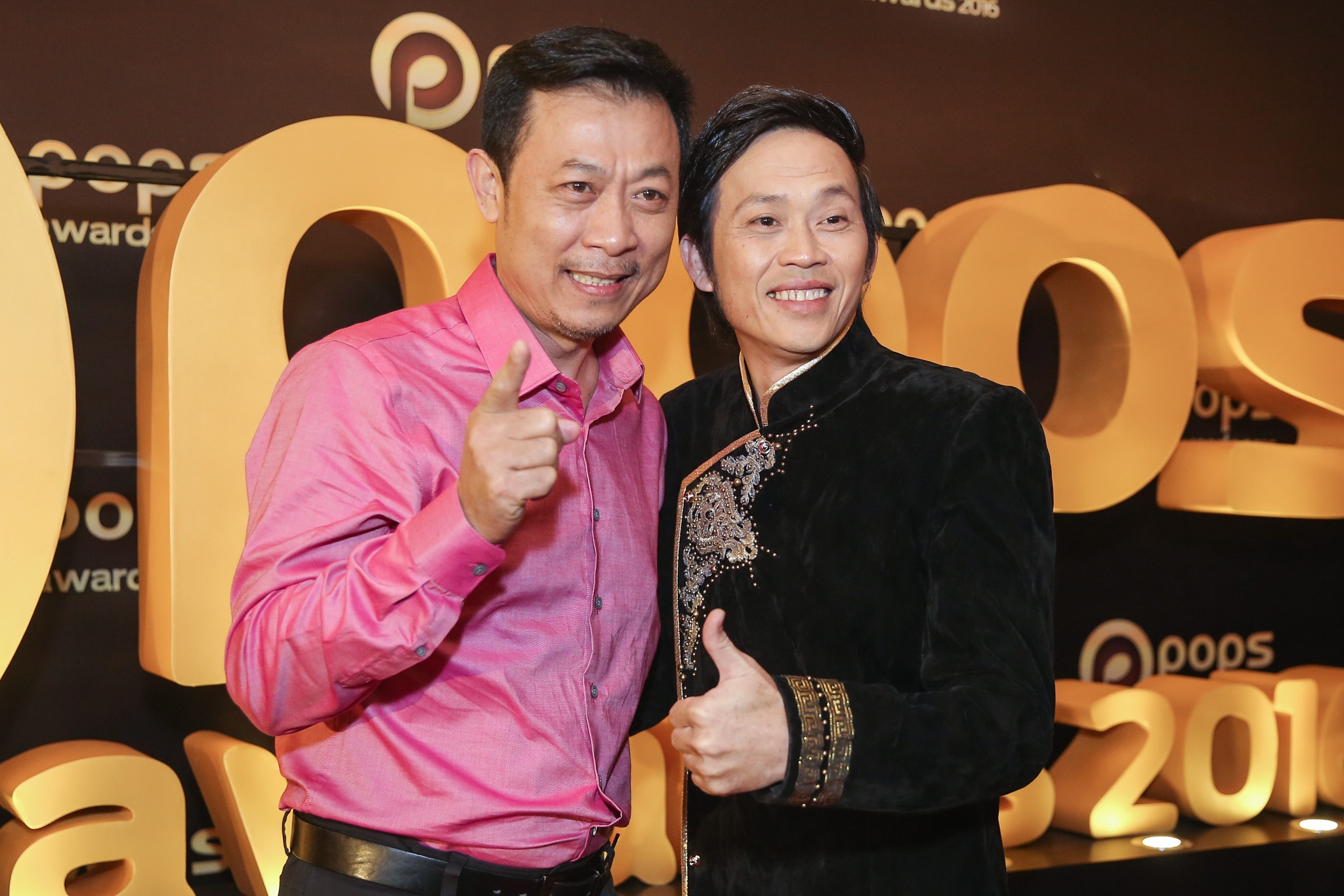 Dan sao Viet tham gia le trao giai am nhac anh 2