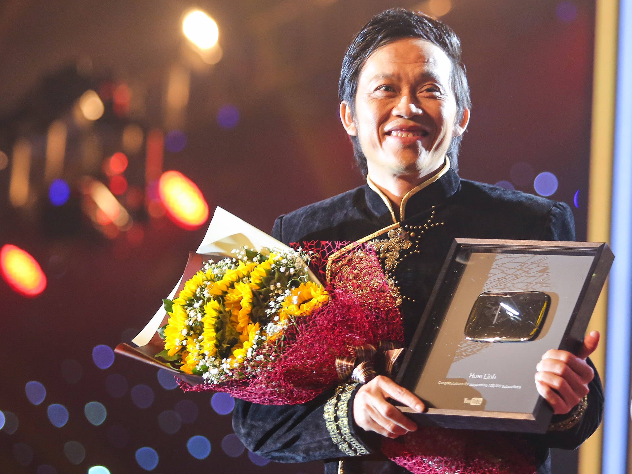 Van Son vuot mat Truong Giang nhan giai Kenh hai cua nam anh 2