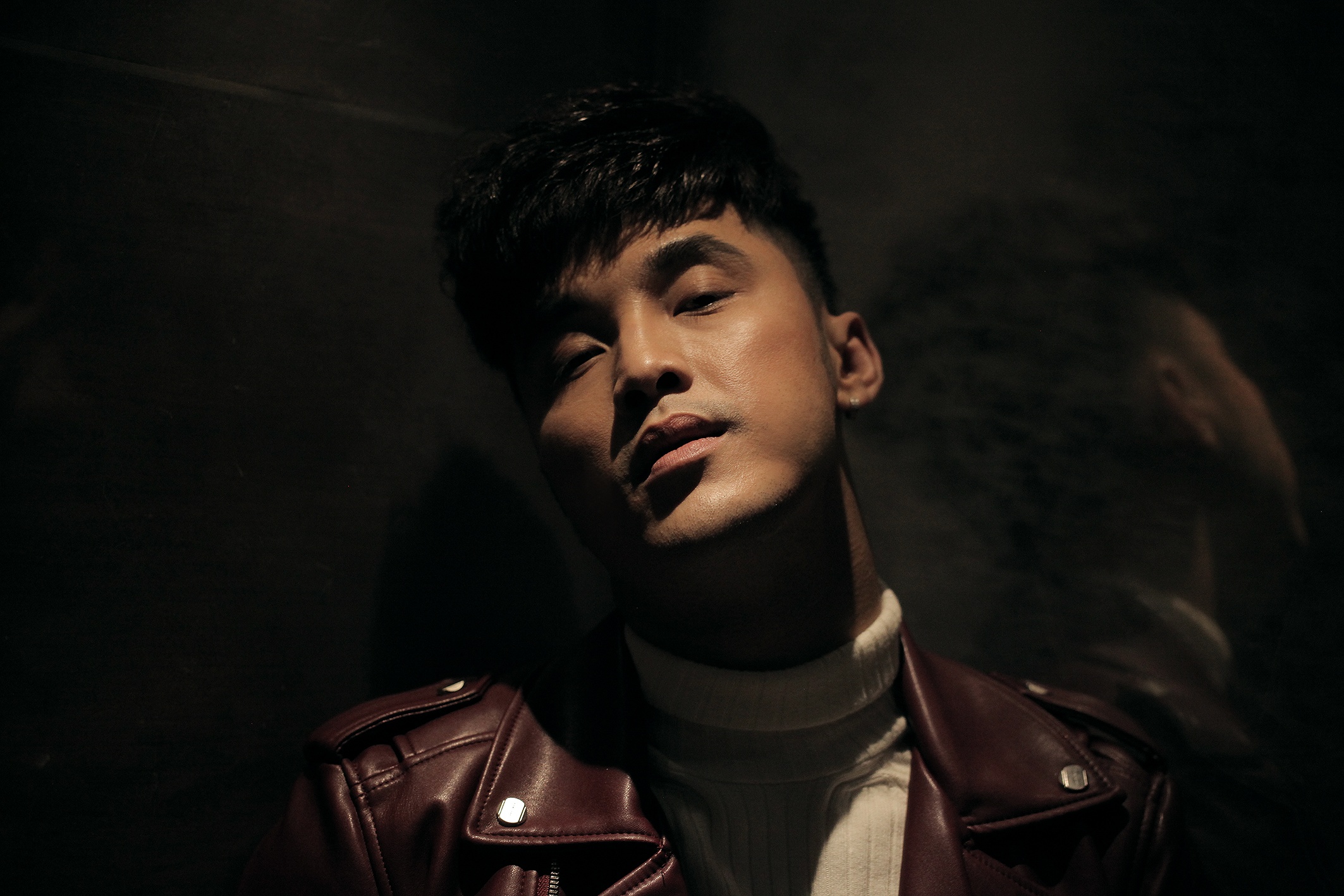 Ung Hoang Phuc ket hop Duong Khac Linh ra CD Nonstop anh 2