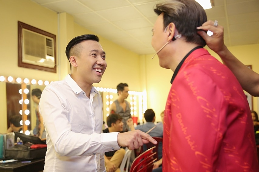 Tran Thanh chay show truoc ngay cuoi Hari Won anh 8