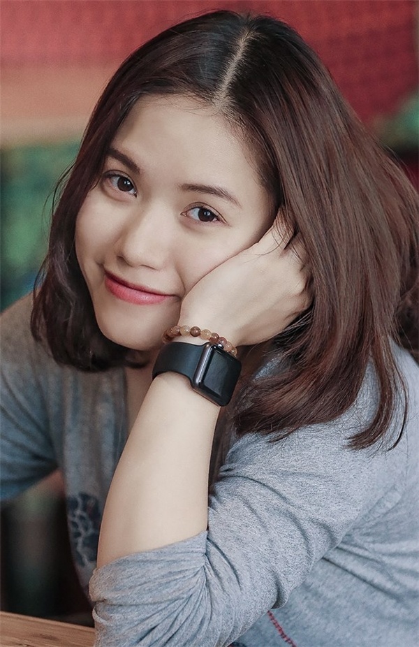 Thuỳ Chi hát Cha và con gái gây cảm động  ảnh 1 Thuy Chi hat Cha va con gai gay cam dong anh 1