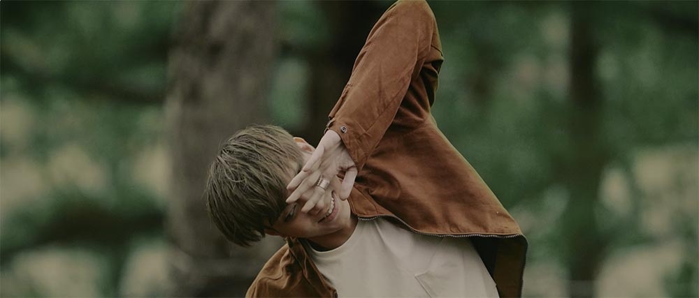 MV Di de tro ve cua Soobin Hoang Son anh 6