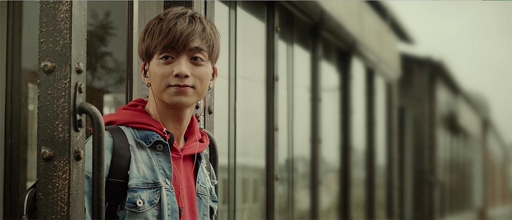 MV Di de tro ve cua Soobin Hoang Son anh 1