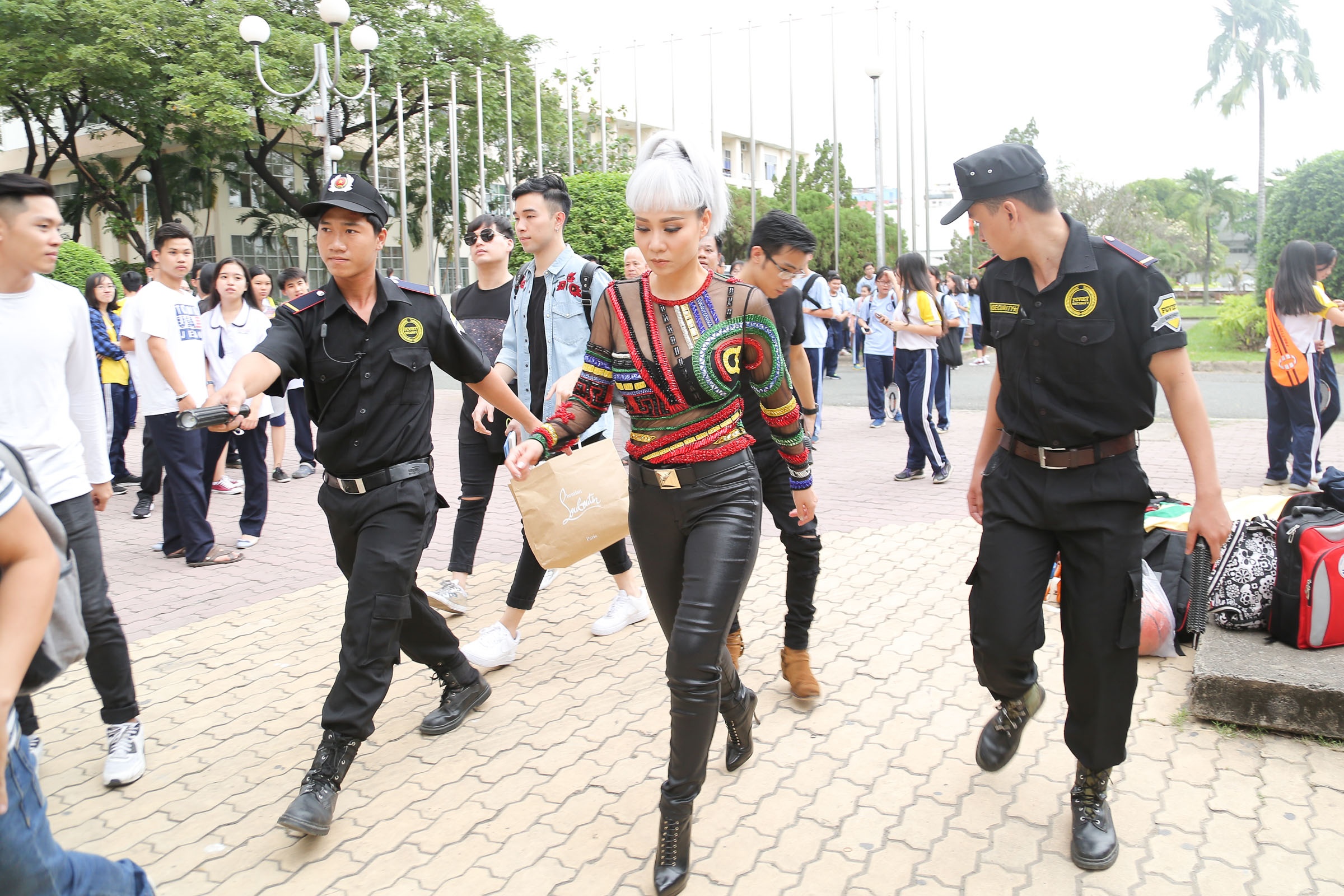 Ra mat dan huan luyen vien The Voice 2017 anh 2