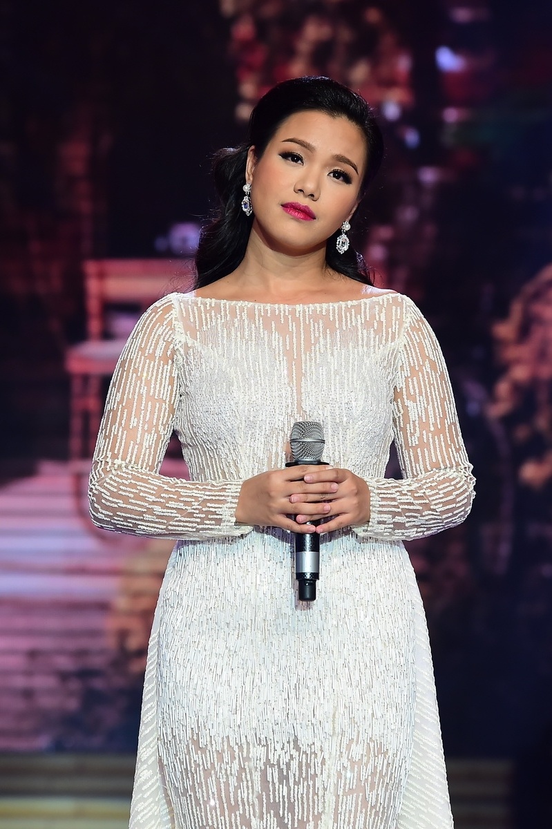 Ho Van Cuong hat Noi toi anh 8