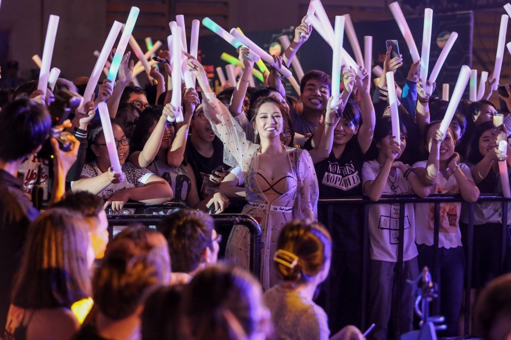 Hari Won ban ron sau dam cuoi anh 10