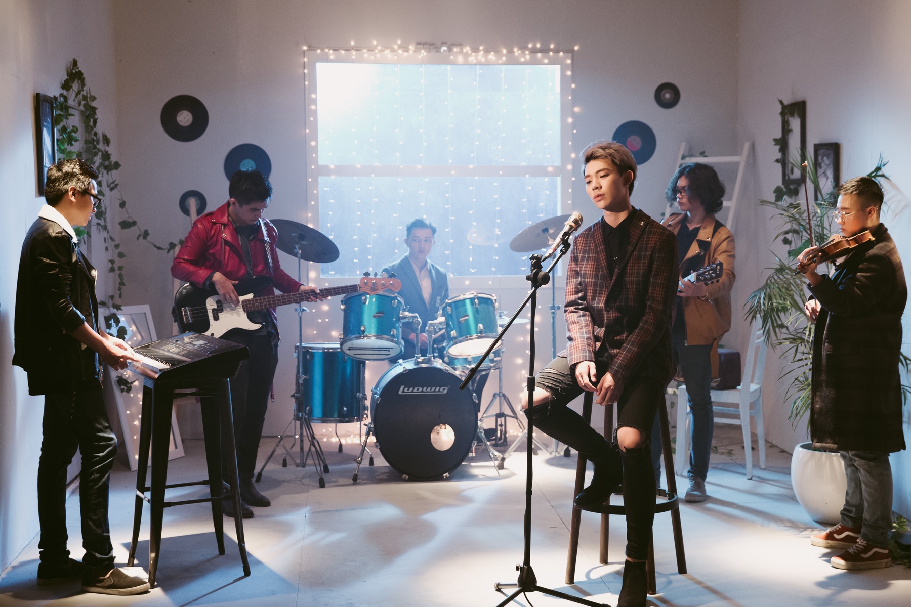 Ra mat MV phim anh 1