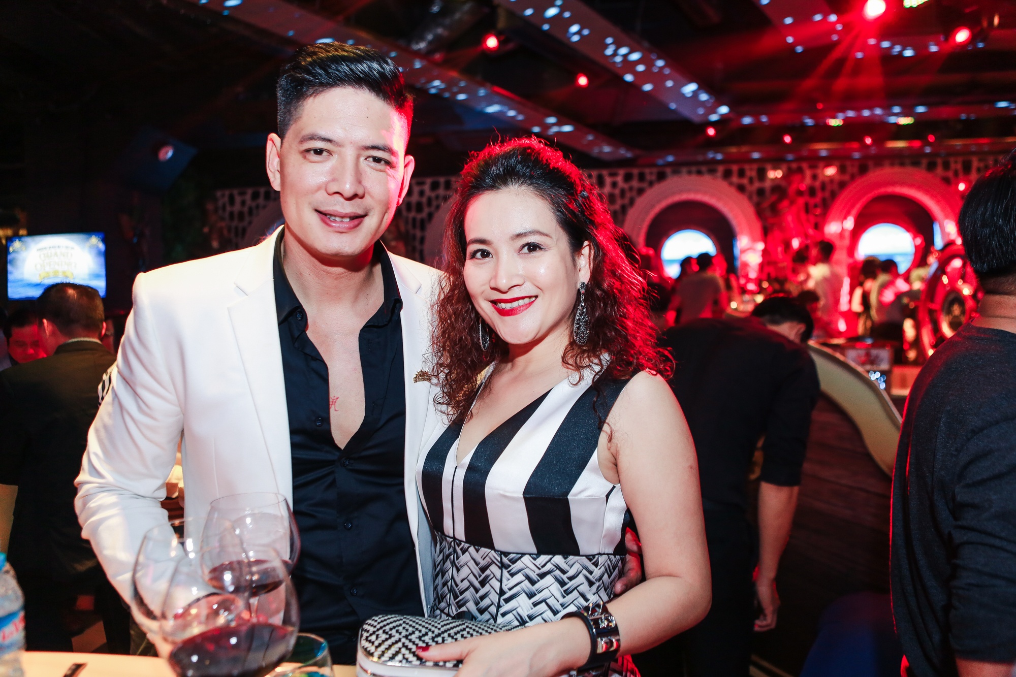 Dan sao tham gia su kien anh 3