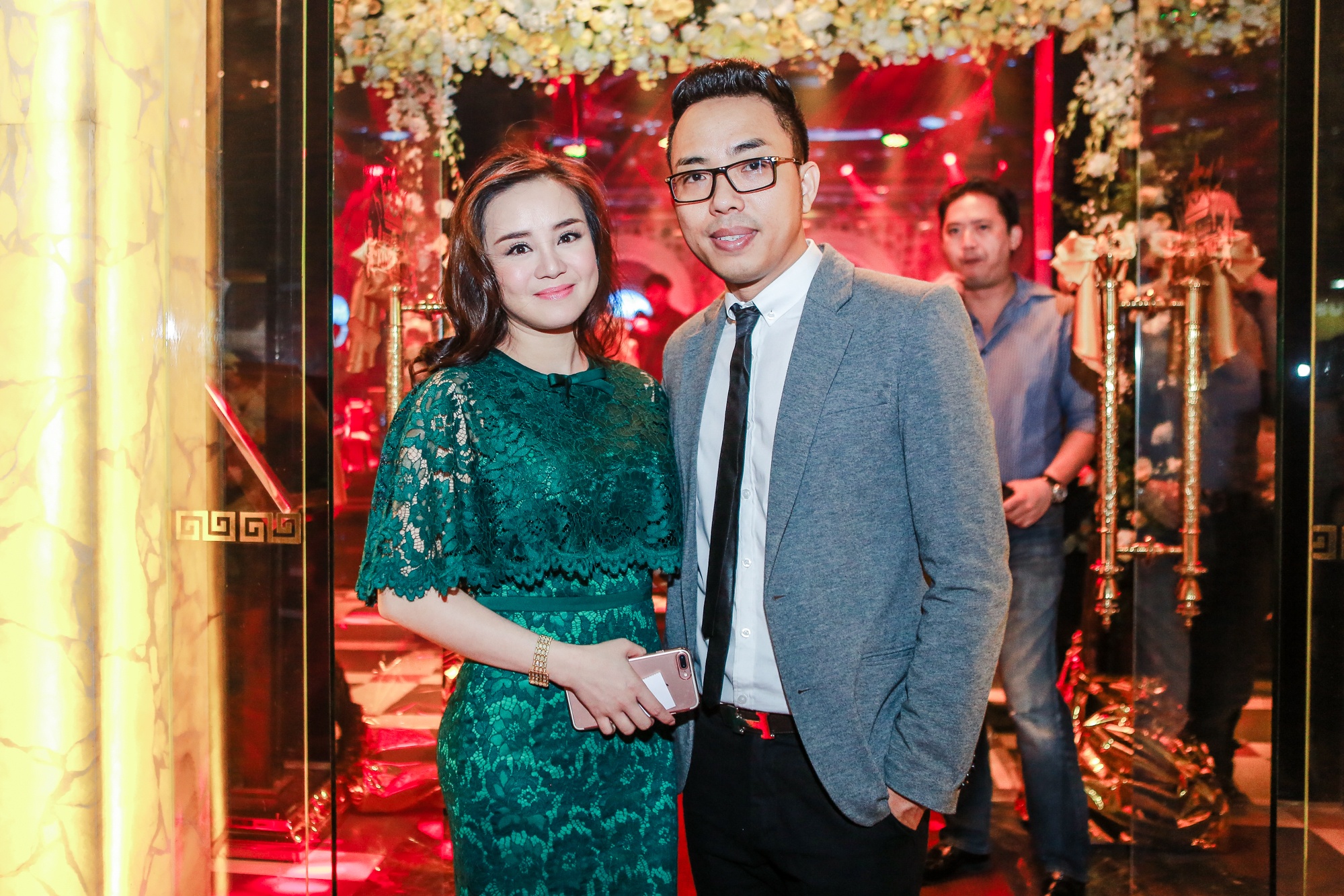 Dan sao tham gia su kien anh 6