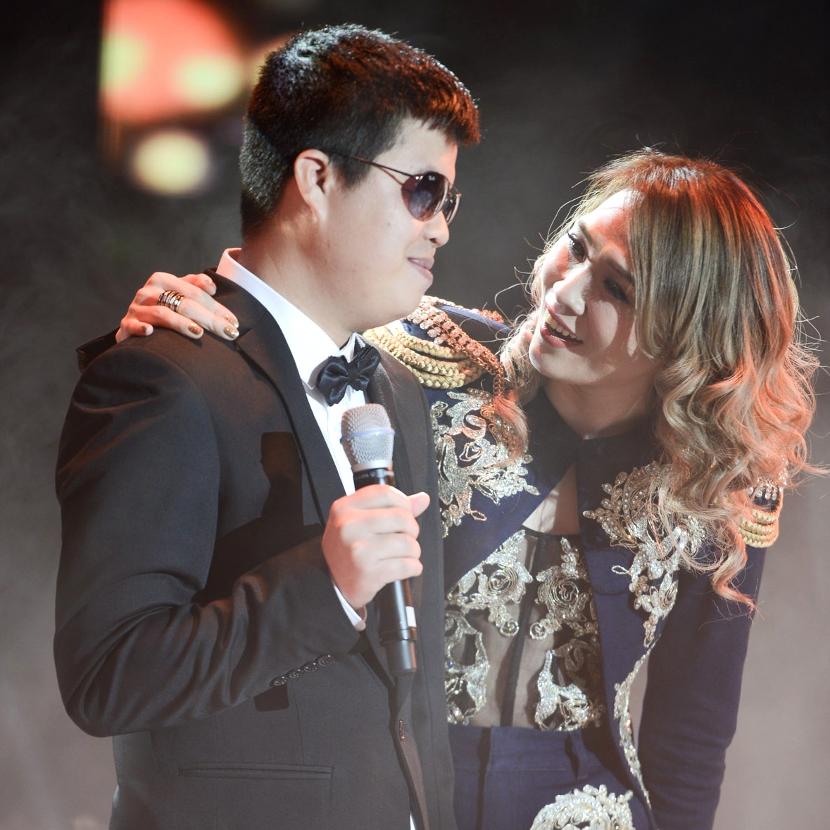 Man doi thoai xuc dong giua My Tam va chang trai khiem thi anh 4