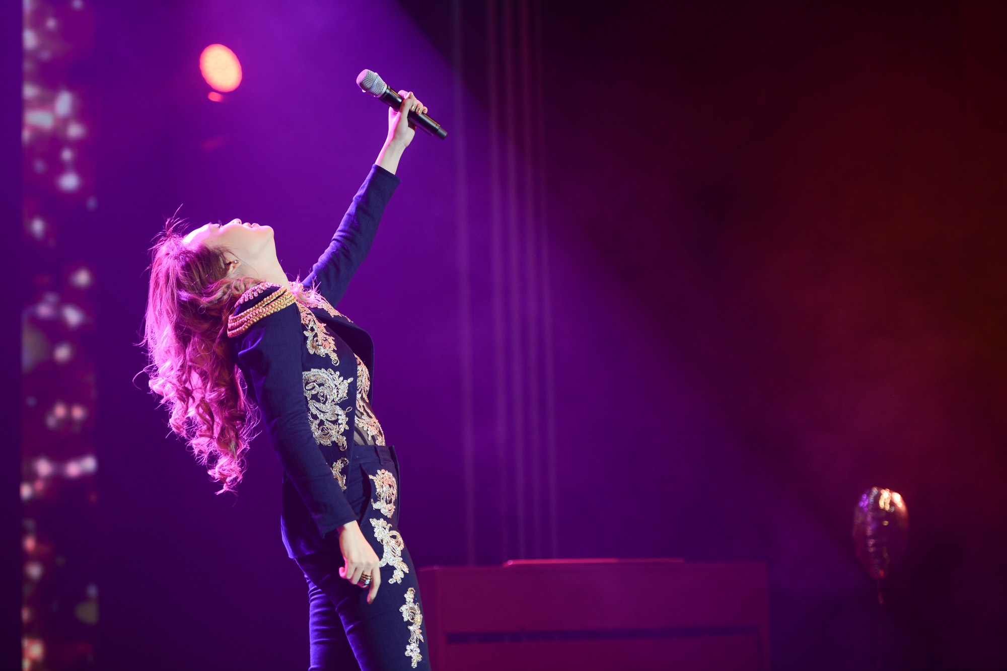 Man doi thoai xuc dong giua My Tam va chang trai khiem thi anh 10