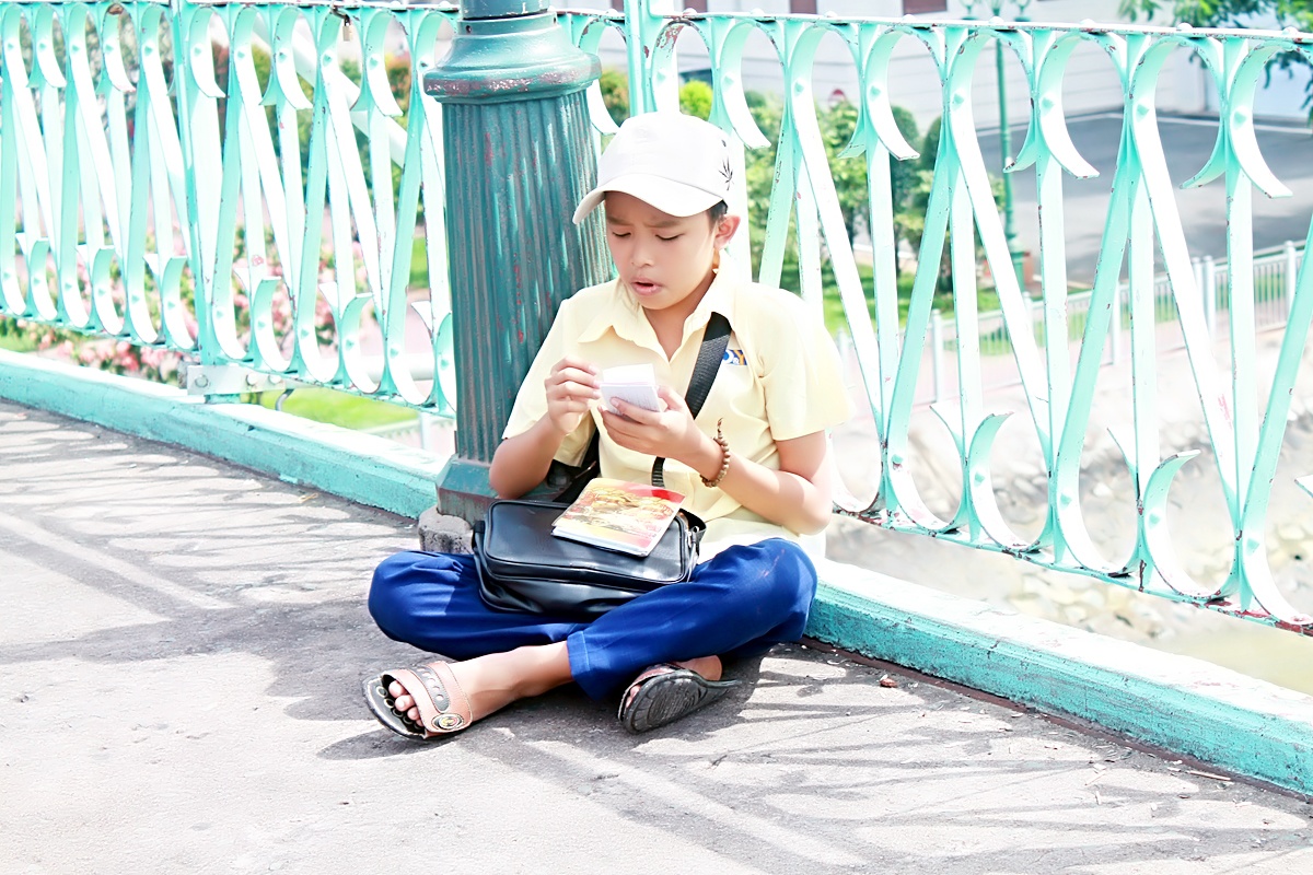 Ho Van Cuong khoc khi quay MV dau tay anh 3