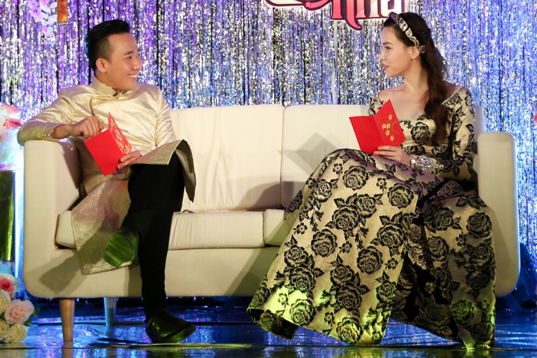 Tran Thanh cuong hon Dieu Nhi truoc dem giao thua anh 5