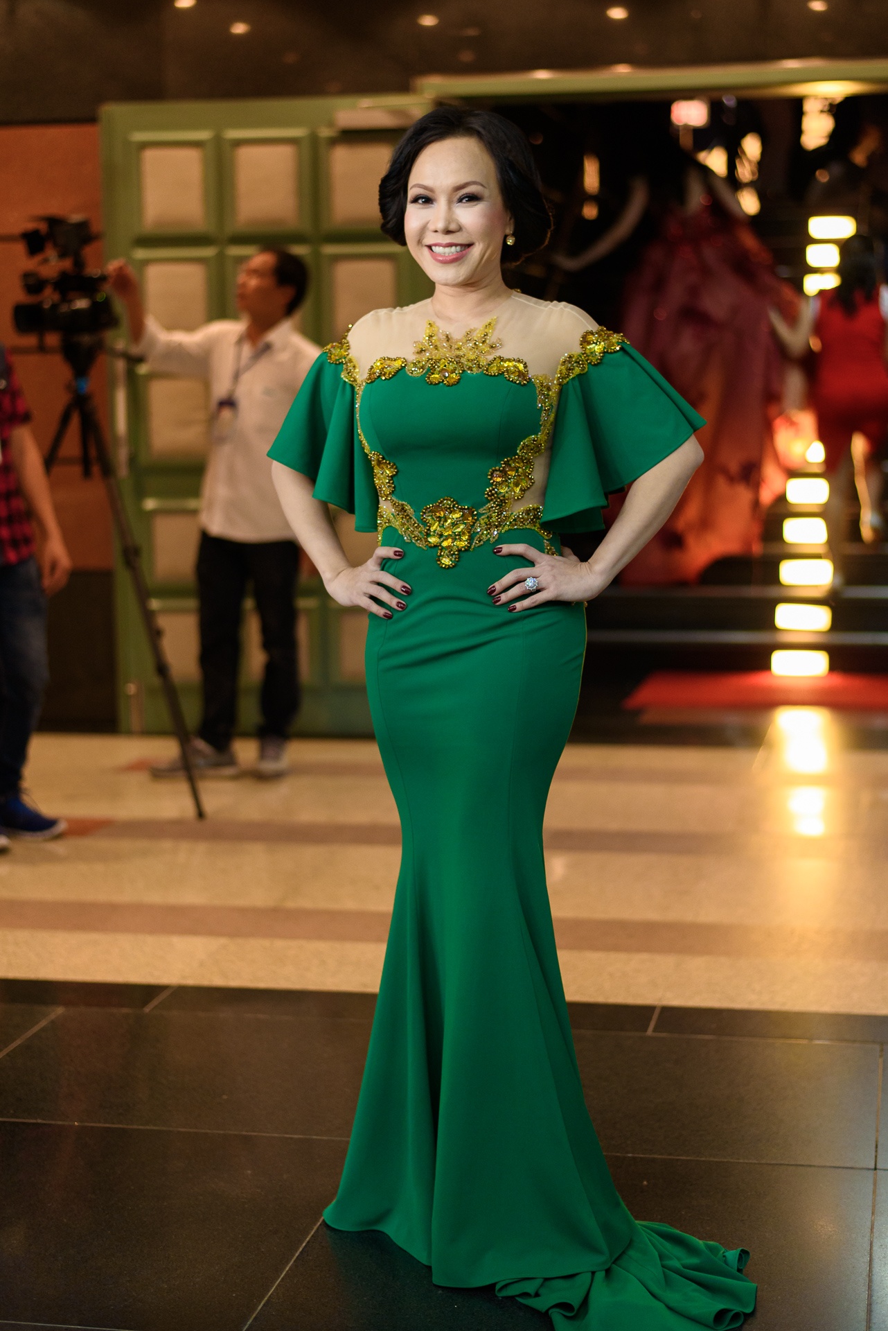 Sao dự thảm đỏ giải Mai Vàng ảnh 5 Sao du tham do giai Mai Vang anh 5