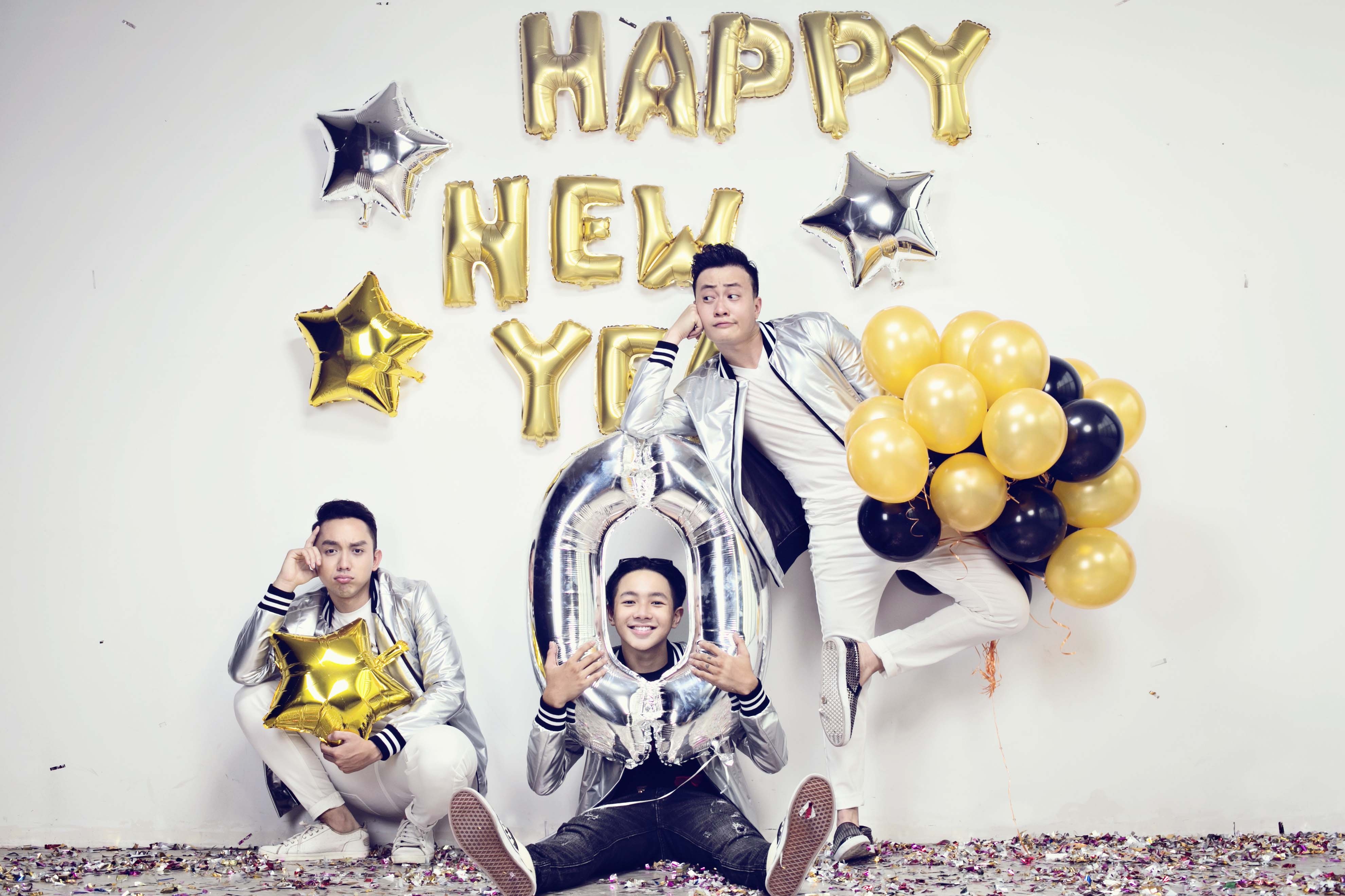 Luong Manh Hai nhi nhanh cung dan dien vien Hot boy noi loan 2 anh 6