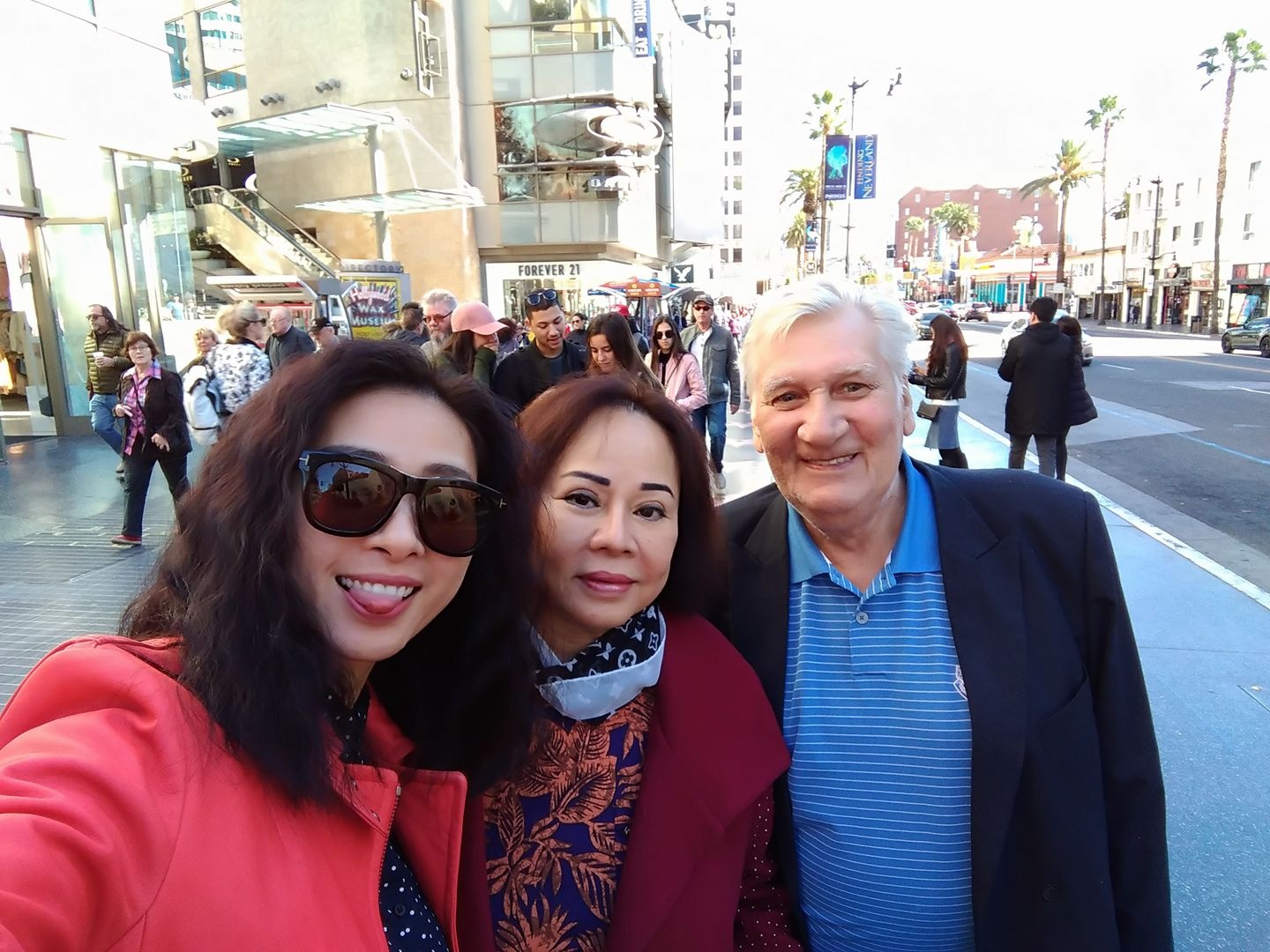 Sao Viet lam gi ngay cuoi nam anh 12