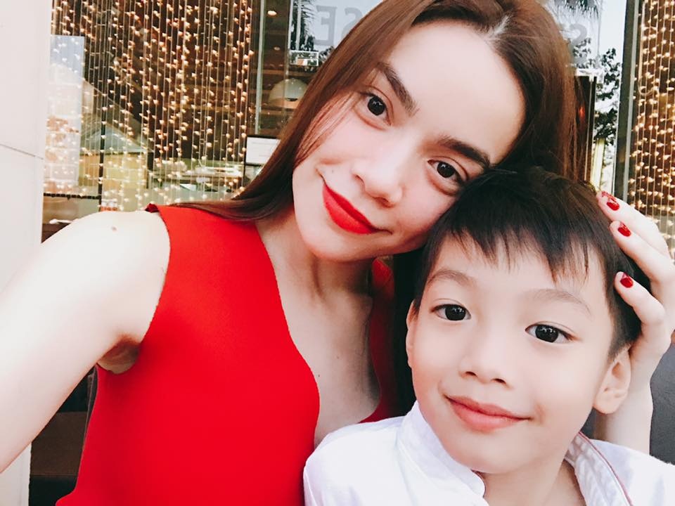 Sao Viet lam gi ngay cuoi nam anh 2