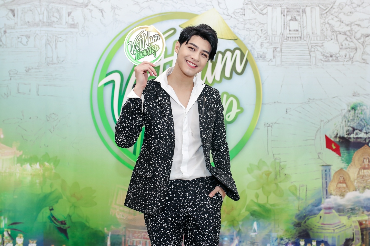 Dàn sao Việt tham gia họp báo Việt Nam tươi đẹp ảnh 6 Dan sao Viet tham gia hop bao Viet Nam tuoi dep anh 6