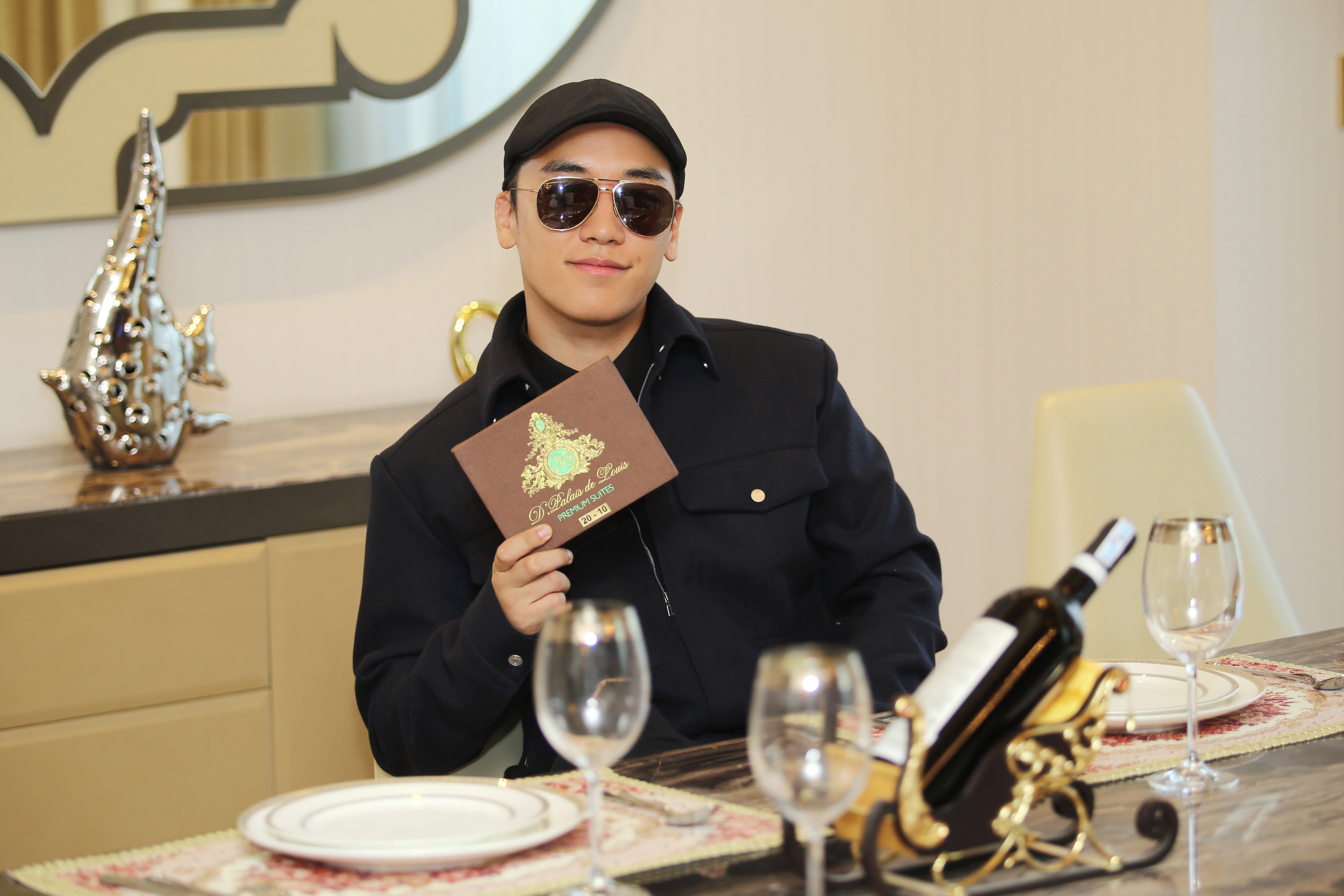 Minh Hằng gặp Seungri ở Hà Nội ảnh 6 Minh Hang gap Seungri o Ha Noi anh 6