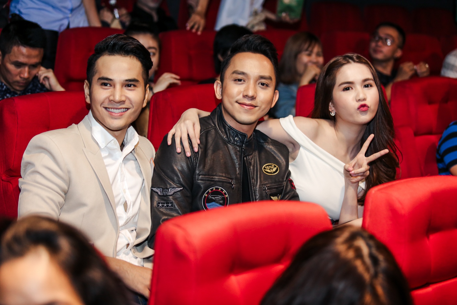 Ngọc Trinh tại họp báo Hot Boy nổi loạn ảnh 6 Ngoc Trinh tai hop bao Hot Boy noi loan anh 6