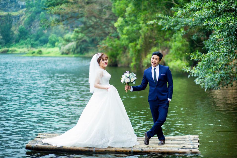 Anh cuoi hot boy tra sua Le Tan Loi anh 3