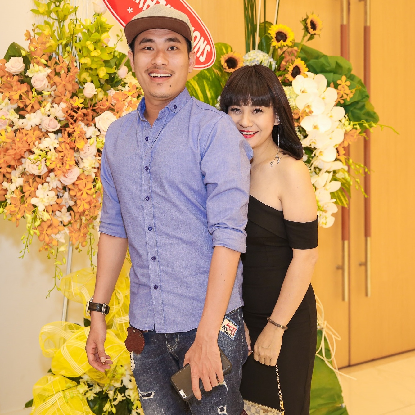 Phan Dinh Tung ky niem ngay cuoi anh 2