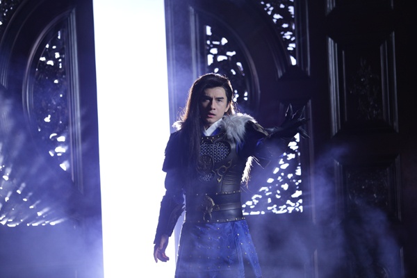 Dan Truong ra mat MV co trang Thien Tu anh 5