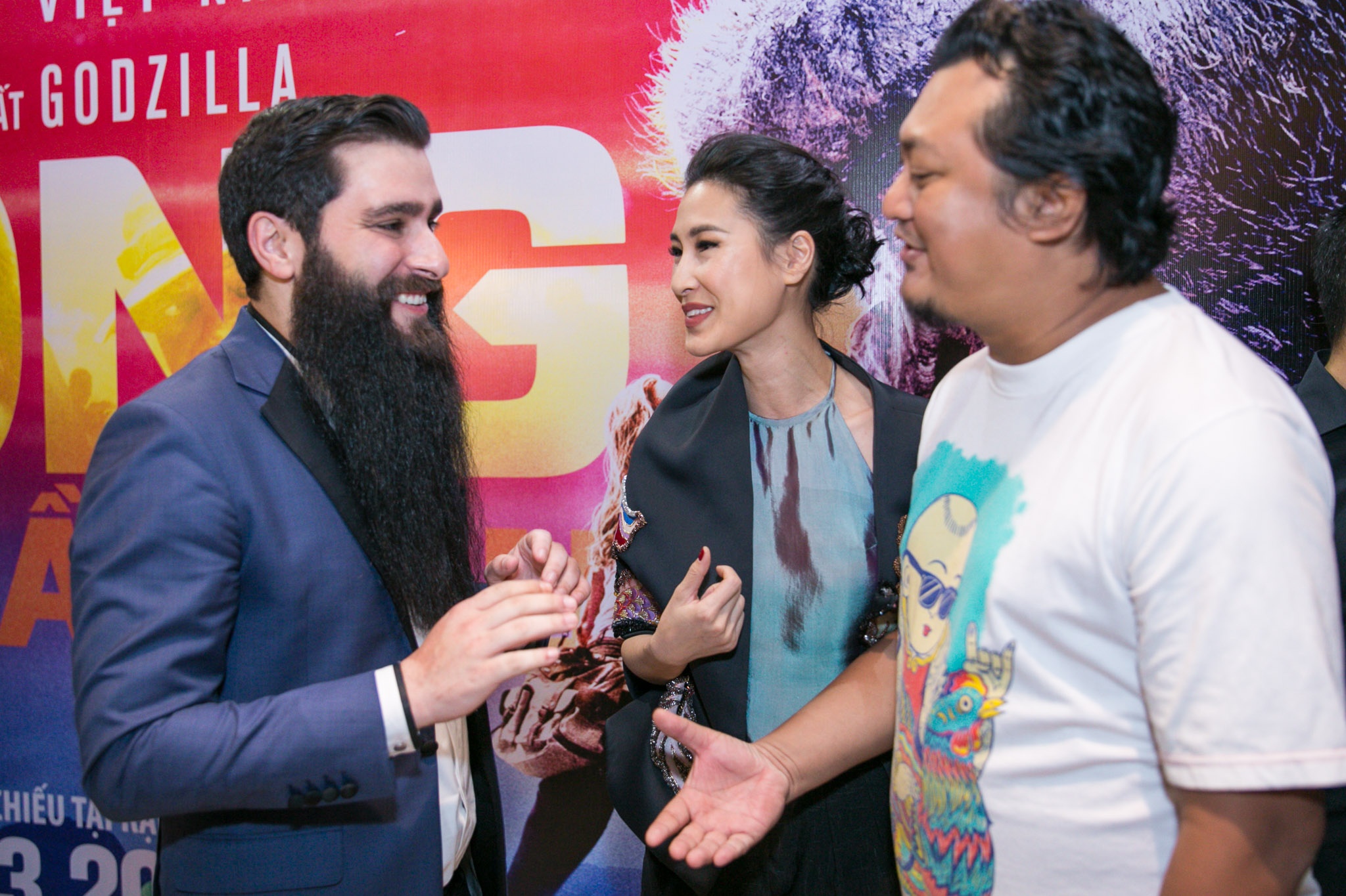 Đạo diễn Kong: Skull Island xem phim cùng sao Việt ảnh 6 Dao dien Kong: Skull Island xem phim cung sao Viet anh 6