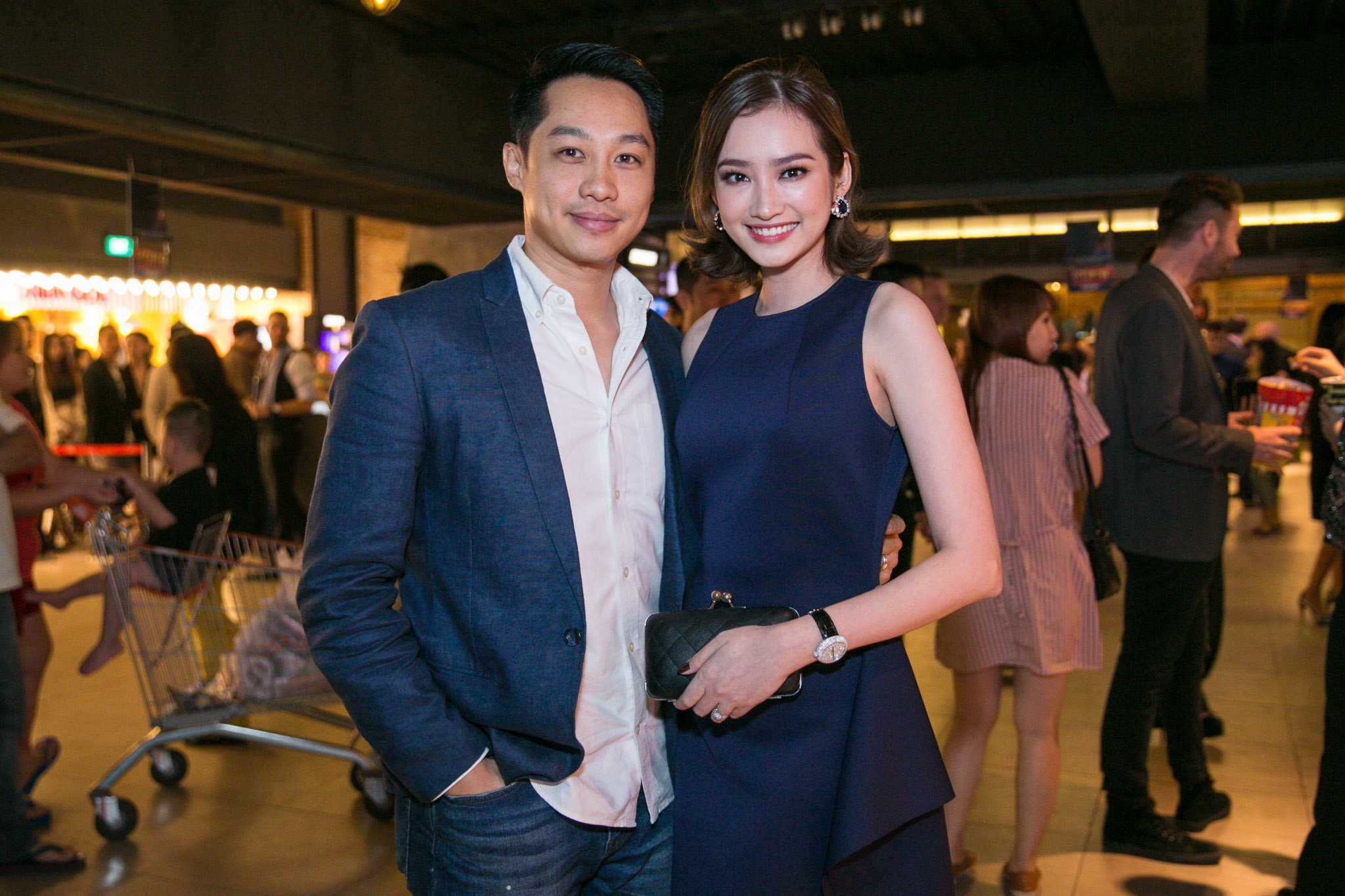 Đạo diễn Kong: Skull Island xem phim cùng sao Việt ảnh 8 Dao dien Kong: Skull Island xem phim cung sao Viet anh 8