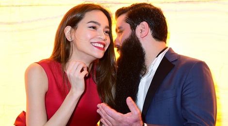 Ho Ngoc Ha va dao dien 'Kong: Skull Island' tiec tung den khuya hinh anh